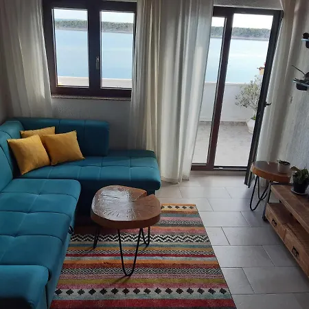 Nada Apartment *